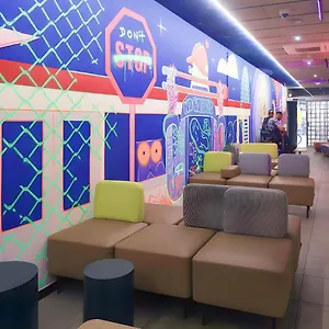  Hostel Ideal Youth Spain